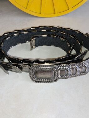 Women's Bronze Stretch Belt with Rectangular Center.